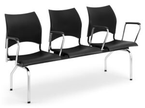 Flow-longarina-3lugares-preta-bf(pe-curvo-cromado)